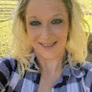 Meet your Posher, Danicka